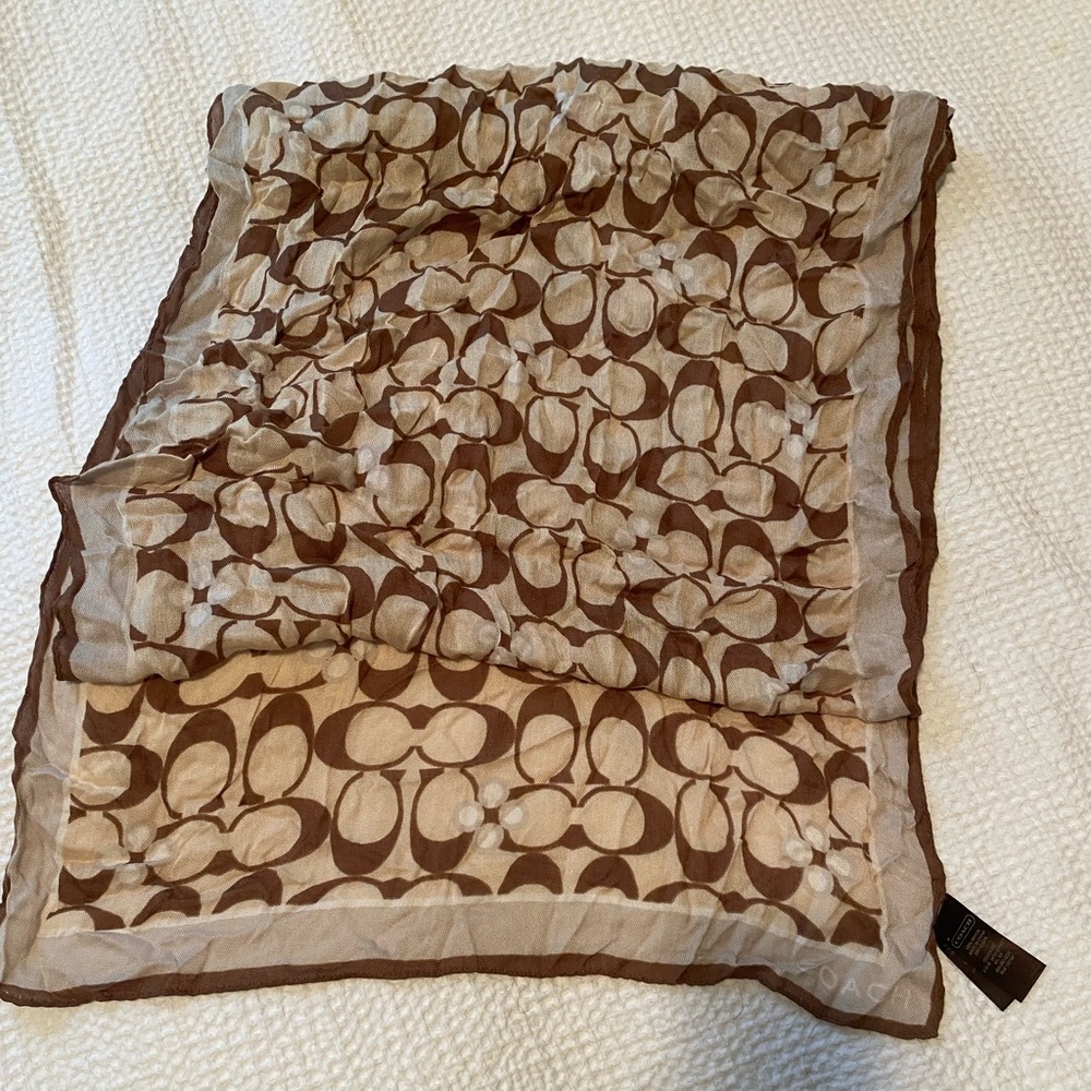 Tan vintage coach scarf - Picture 2 of 4